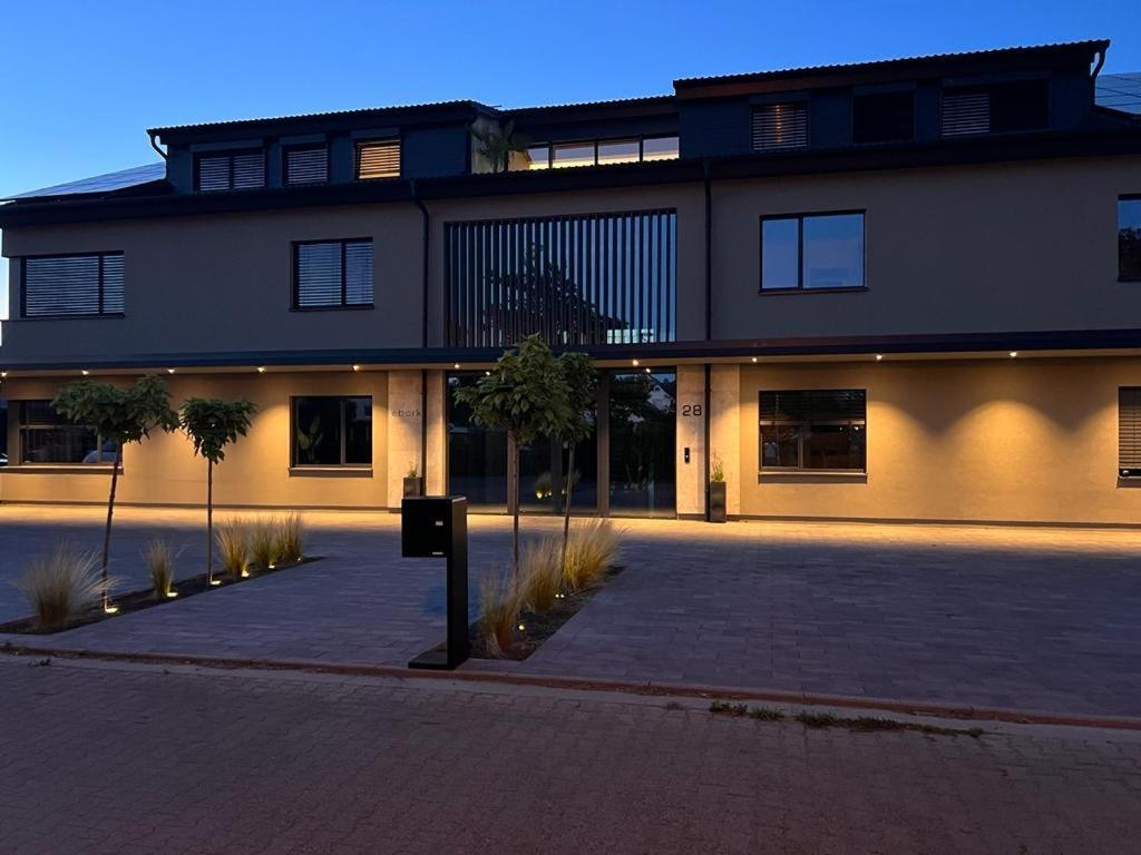 Exklusive Design Appartement Creme De La Creme Neubau Pfungstadt Exterior photo